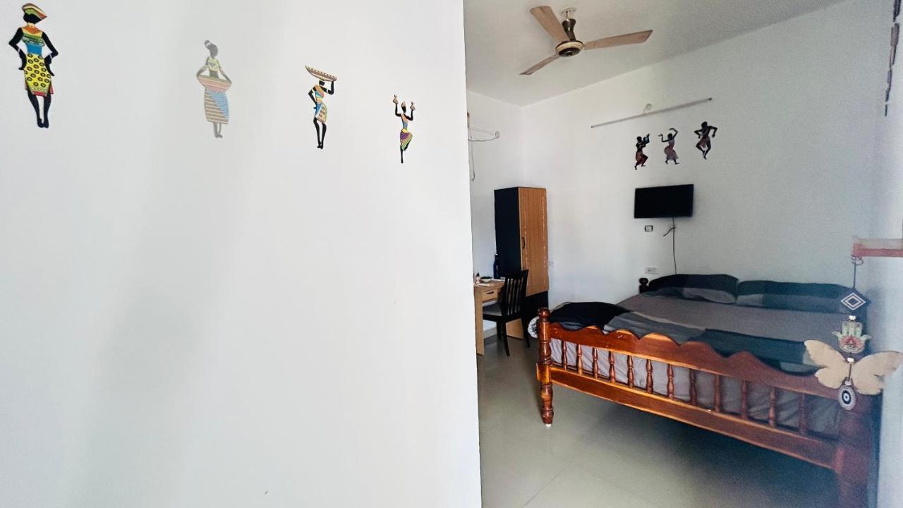 Hotel Travstel & Casa De Neel Pondicherry Esterno foto